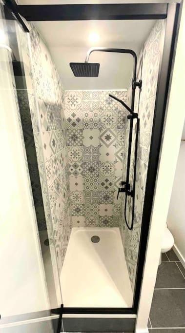 Apartament Charmant F2 - Hypercentre - Wifi Gratuite Hawr Zewnętrze zdjęcie